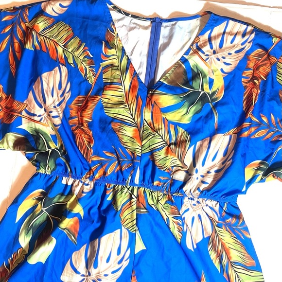 SHEIN Curve Blue Tropical Leaf Print Bohemian Flowy Jumpsuit Romper Size 2XL - Picture 5 of 14